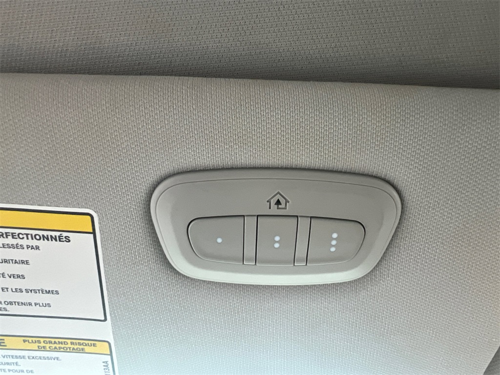 2023 Jeep Cherokee Altitude photo 27