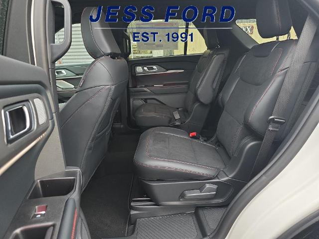 2026 Ford Explorer ST photo 4