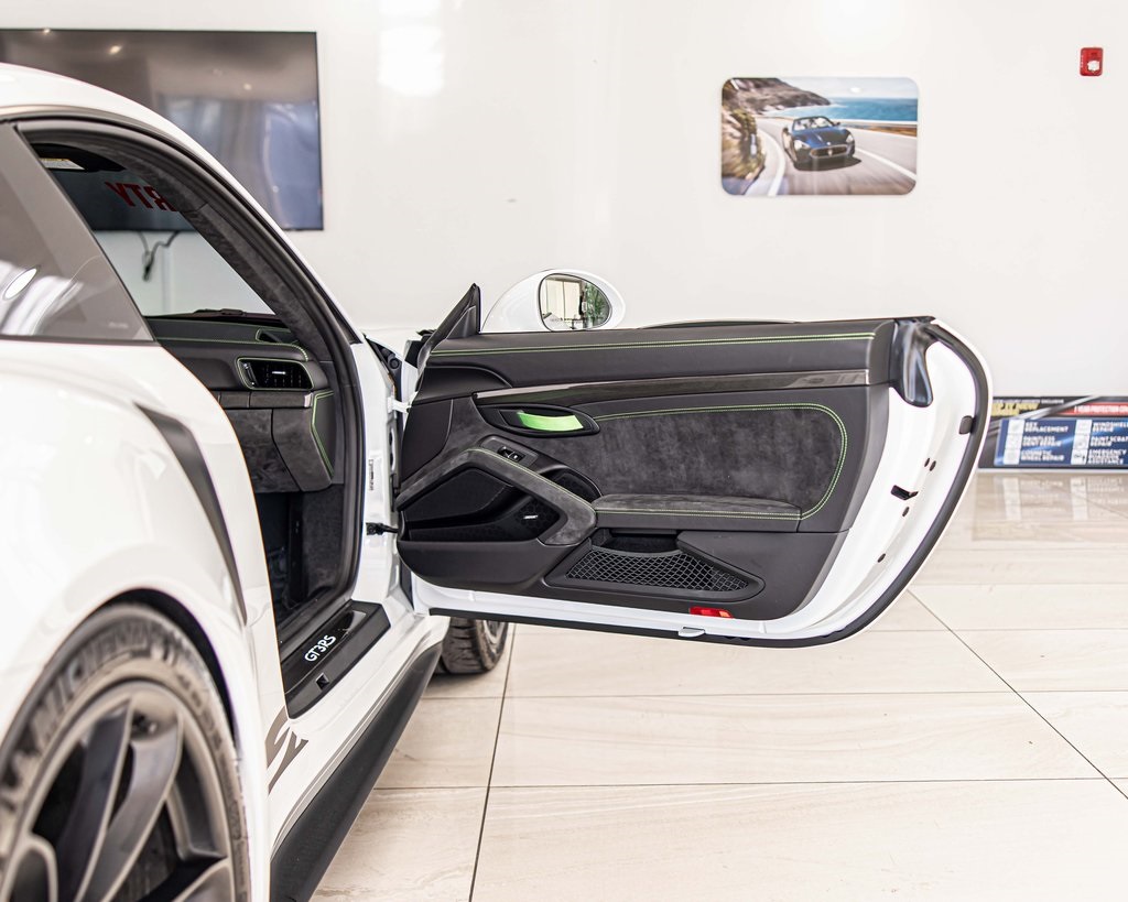 2019 PORSCHE 911 - Image 34