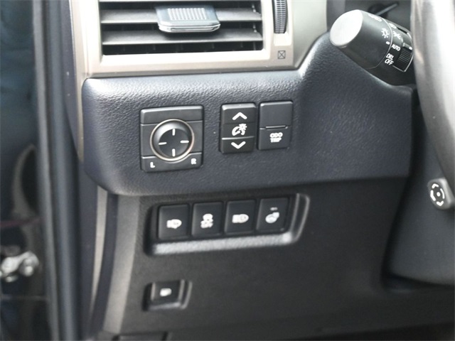 2021 Lexus GX 460 photo 17