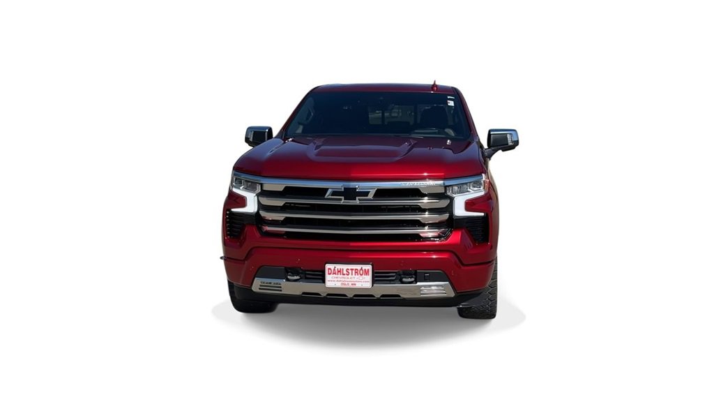2023 Chevrolet Silverado 1500 High Country photo 3