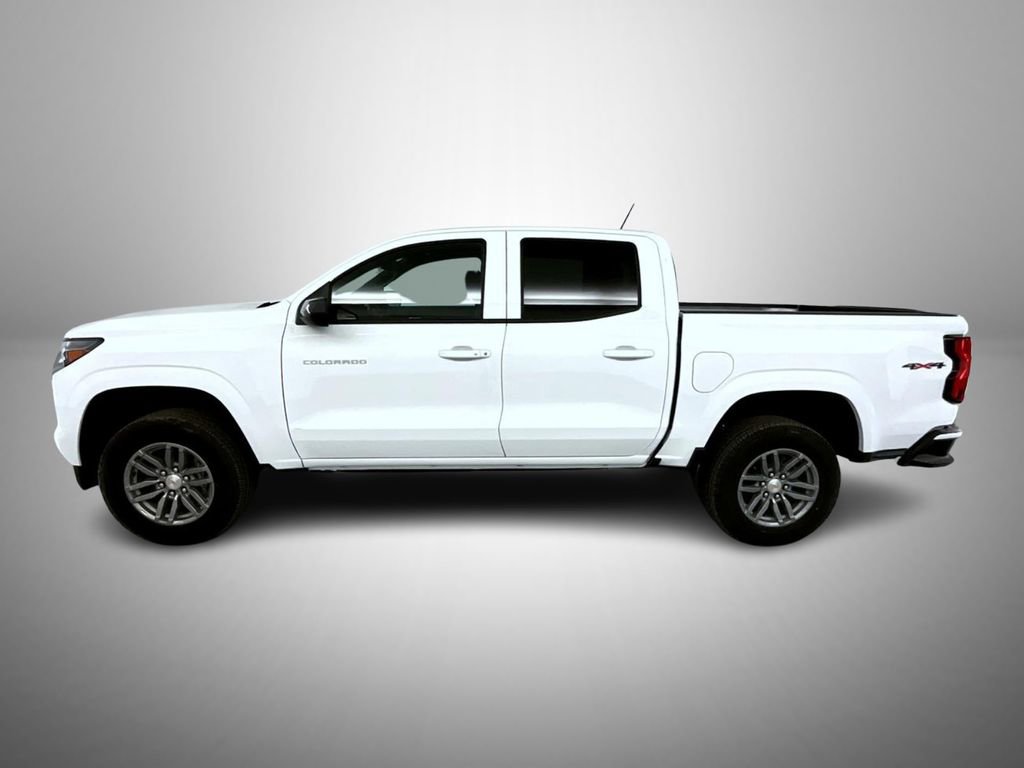 2025 Chevrolet Colorado Work Truck LT photo 8