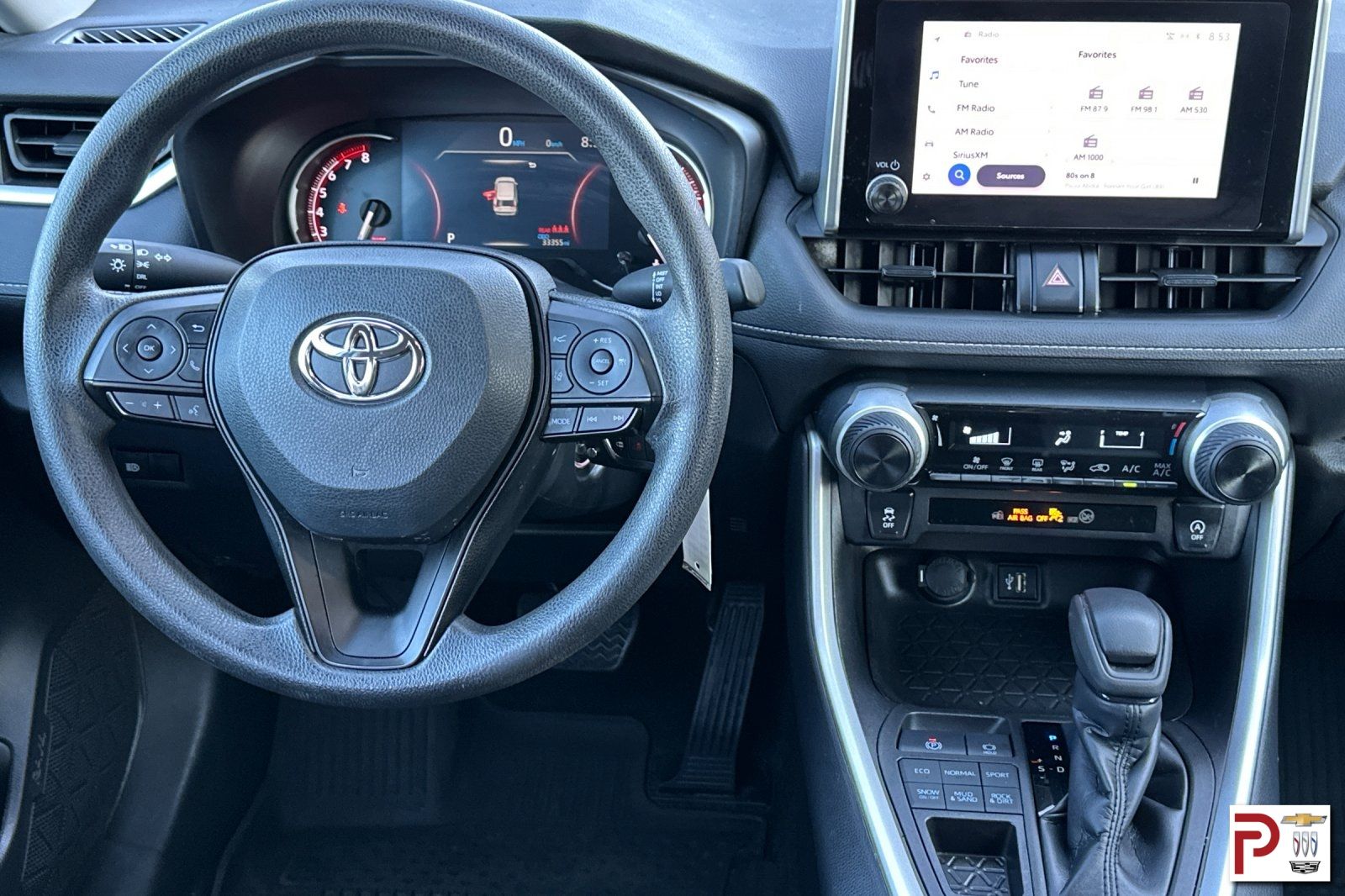 2023 Toyota RAV4 LE photo 14