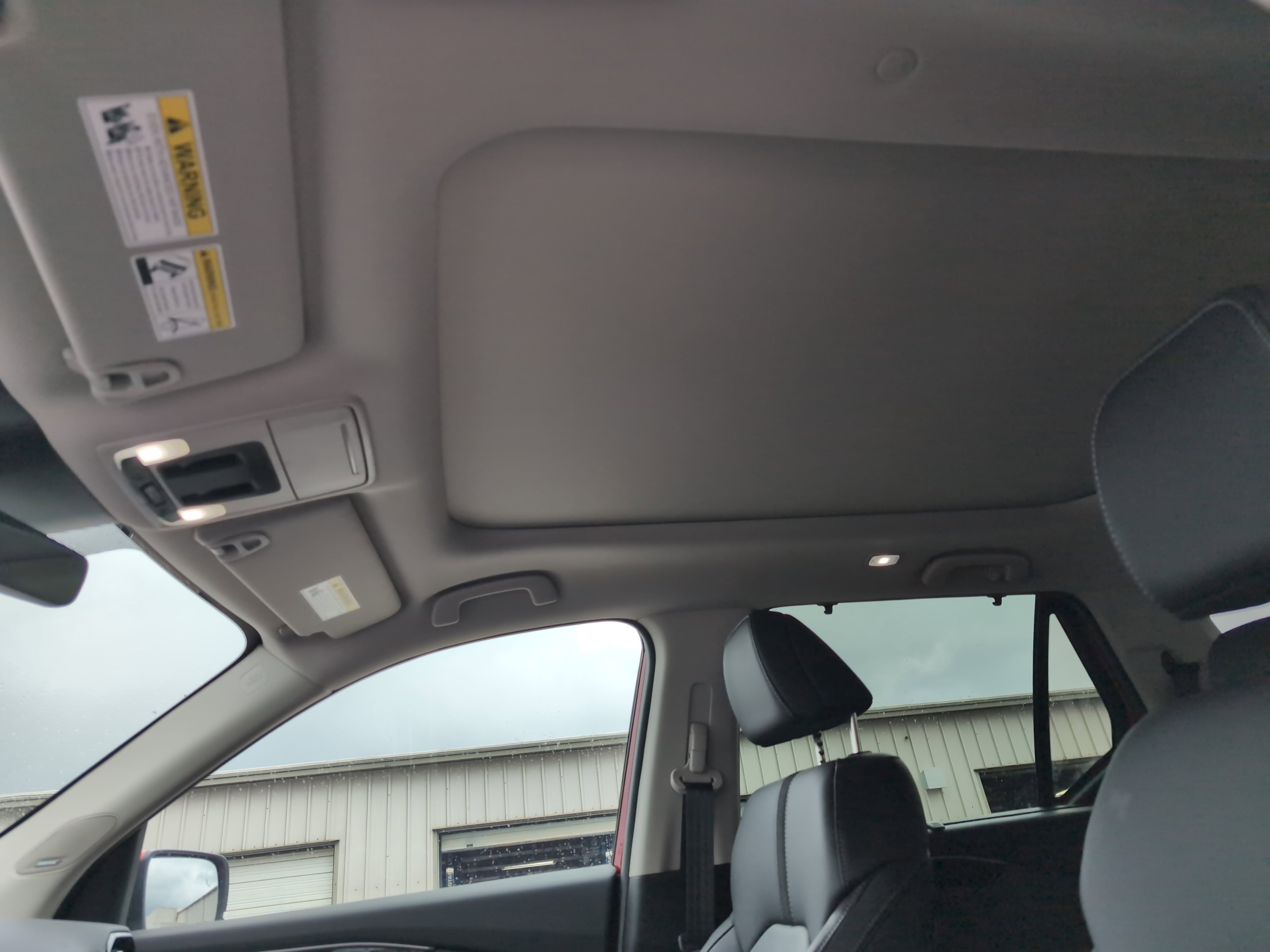 2025 Honda Pilot Touring photo 8