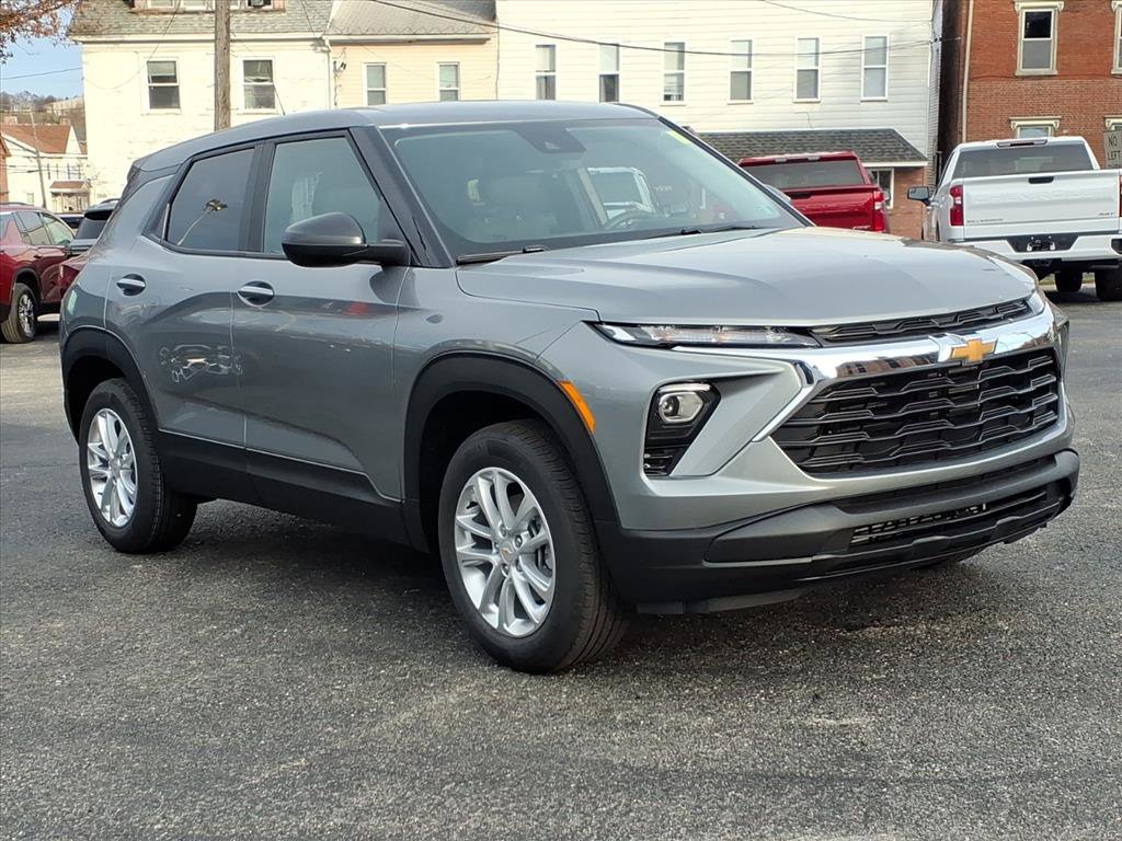 2026 Chevrolet Trailblazer LS's photo