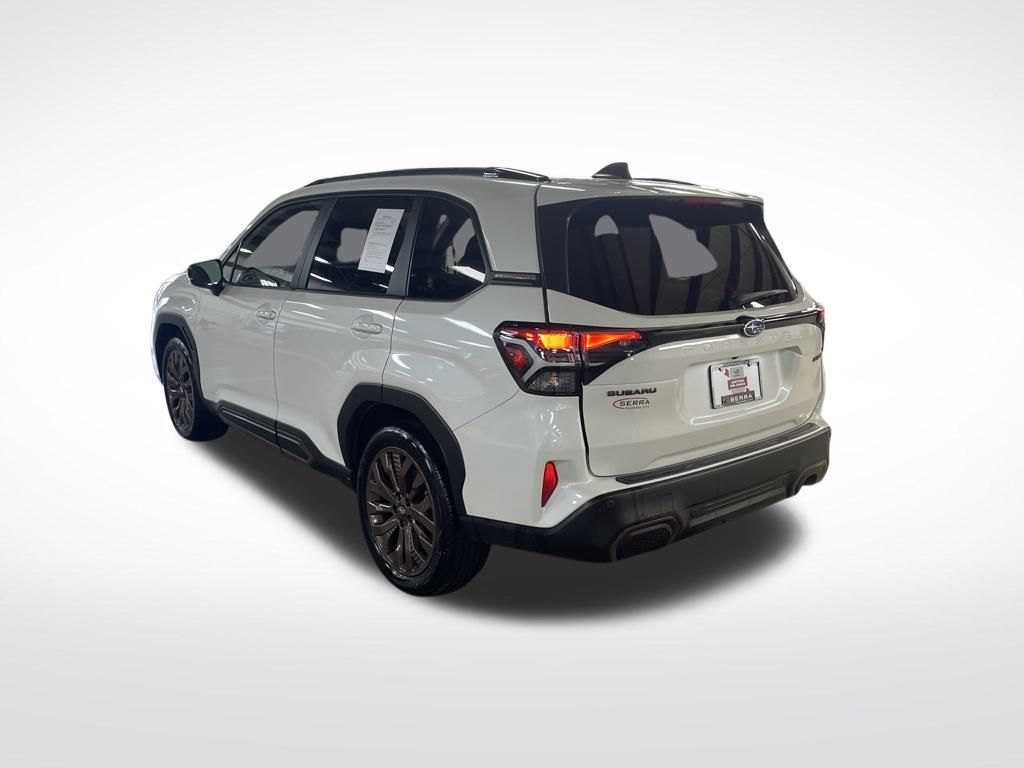 2025 Subaru Forester Sport photo 3