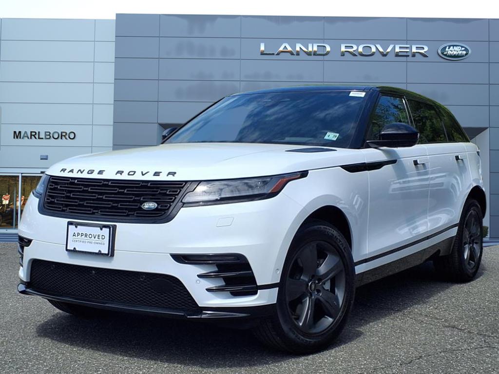 Courtesy Vehicle 2025 Range Rover Velar Dynamic SE