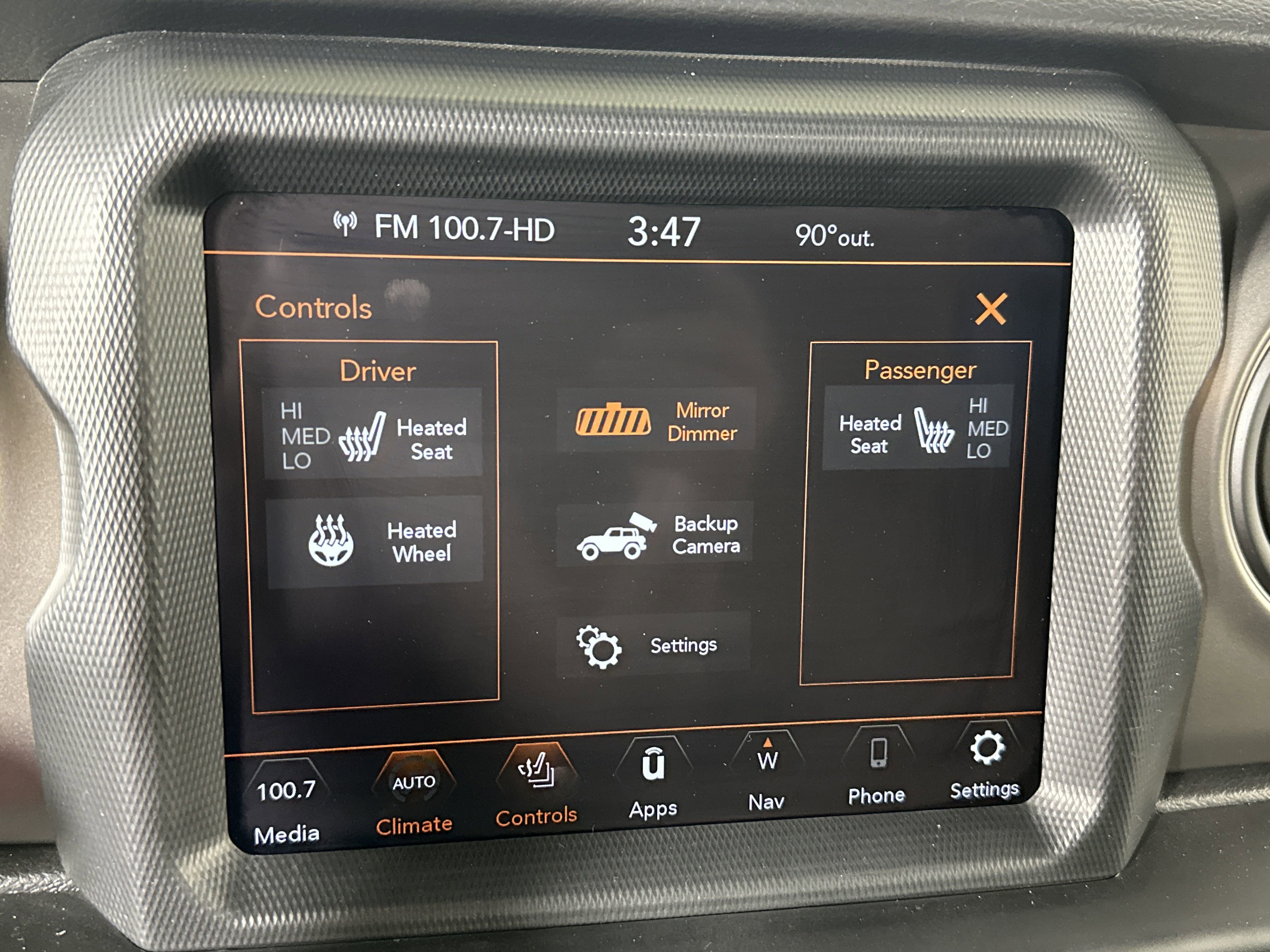 2022 Jeep Wrangler Unlimited High Tide photo 9