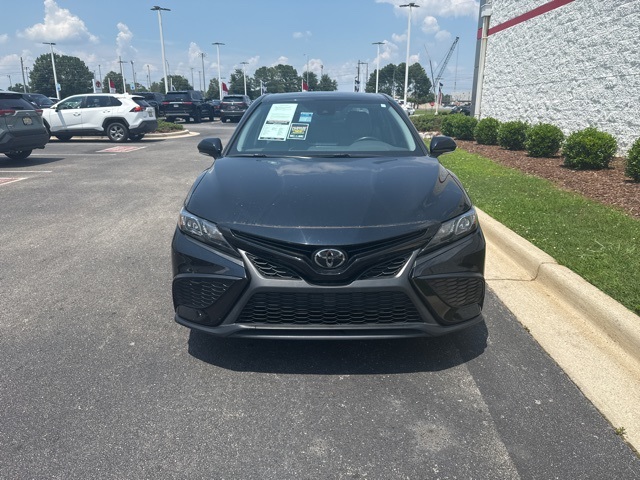 2024 Toyota Camry SE photo 12