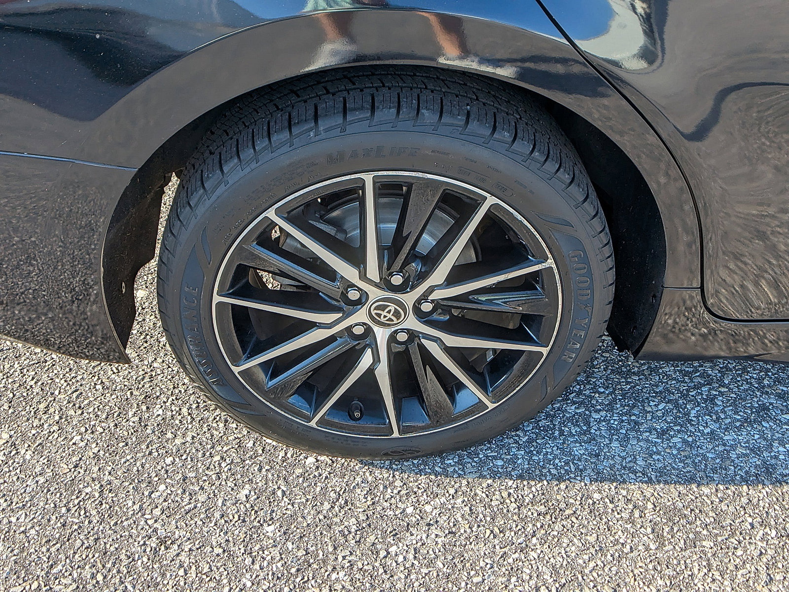 2021 Toyota Camry SE photo 28