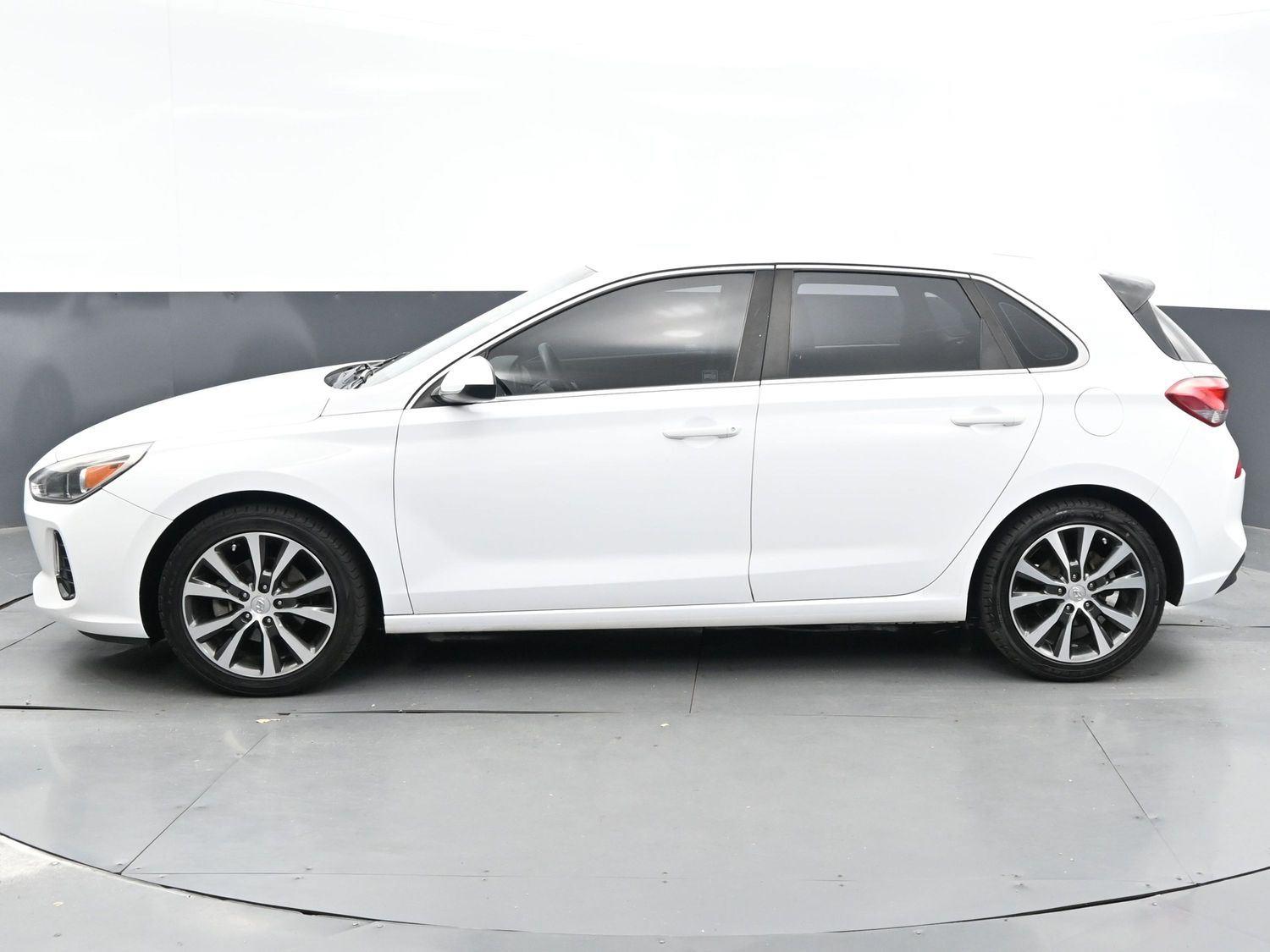 2018 Hyundai Elantra GT photo 4