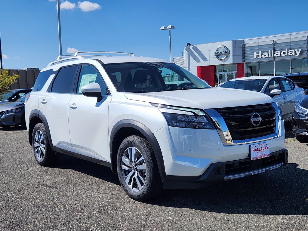 2025 Nissan Pathfinder SL photo 6