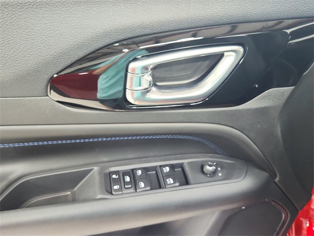 2025 Jeep Compass Latitude photo 25