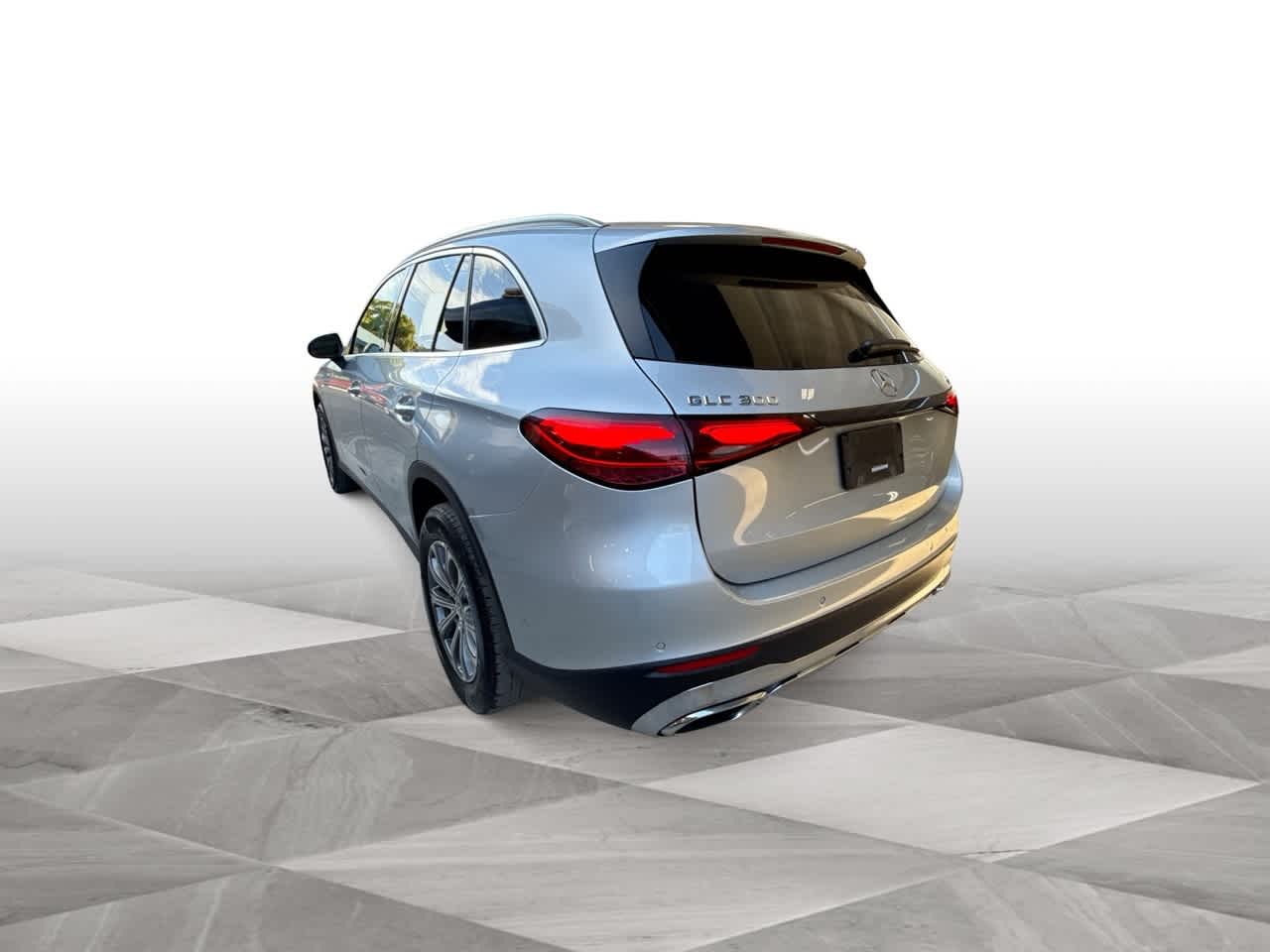 2024 Mercedes Benz GLC 300 4MATIC photo 6