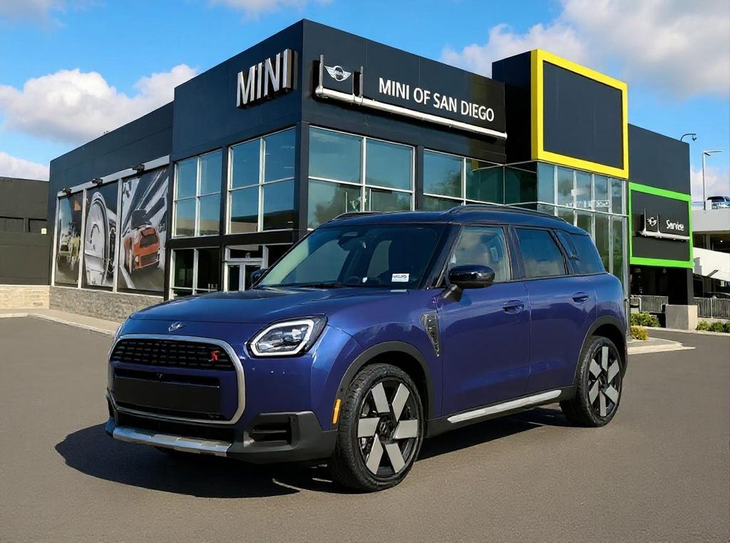 2026 MINI Countryman S's photo