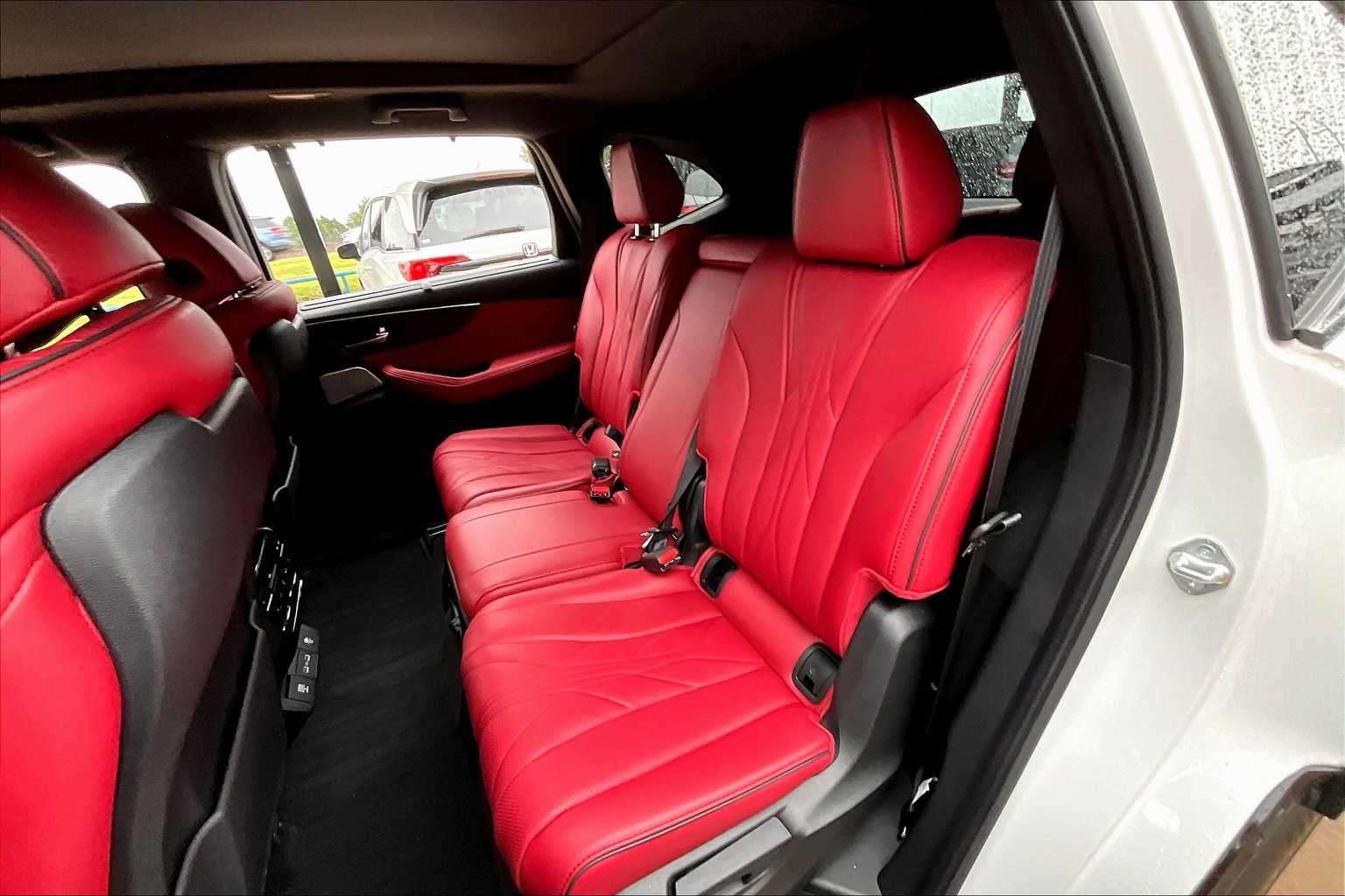 2024 Acura MDX SH-AWD Type S Advance photo 17