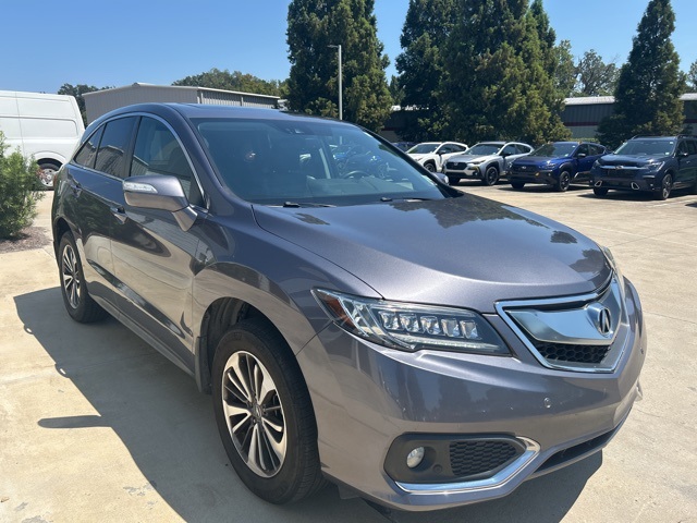 2017 Acura RDX Advance photo 2