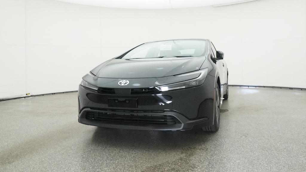 2026 Toyota Prius LE photo 4