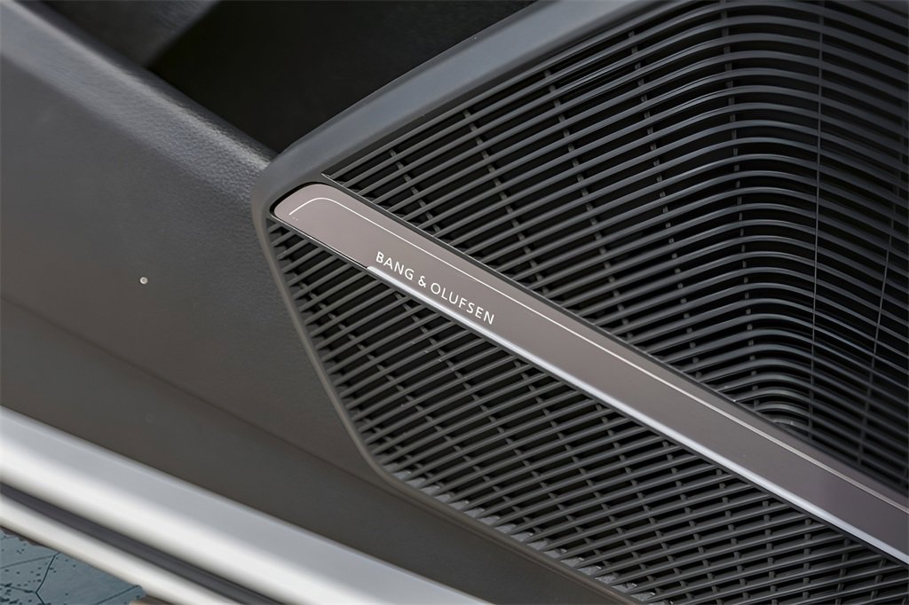 2023 Audi SQ5 Premium Plus photo 25