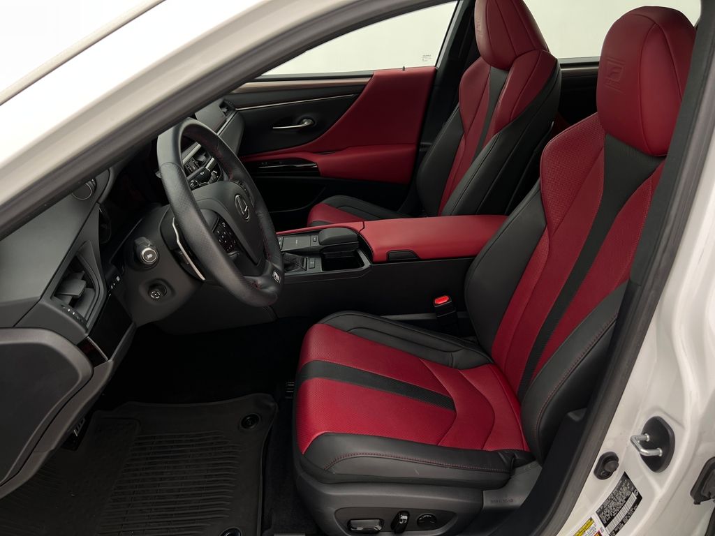 2022 Lexus ES 350 F SPORT photo 12