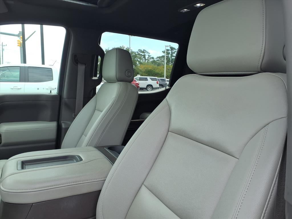 2021 Chevrolet Silverado 1500 RST photo 19