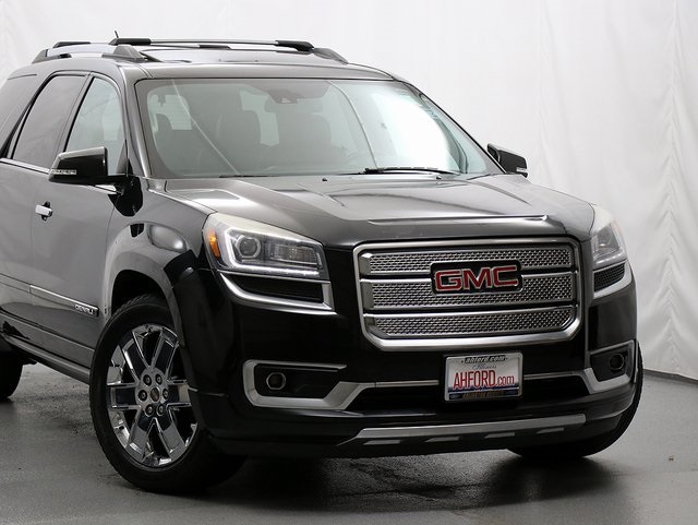 2015 Gmc Acadia Denali photo 2