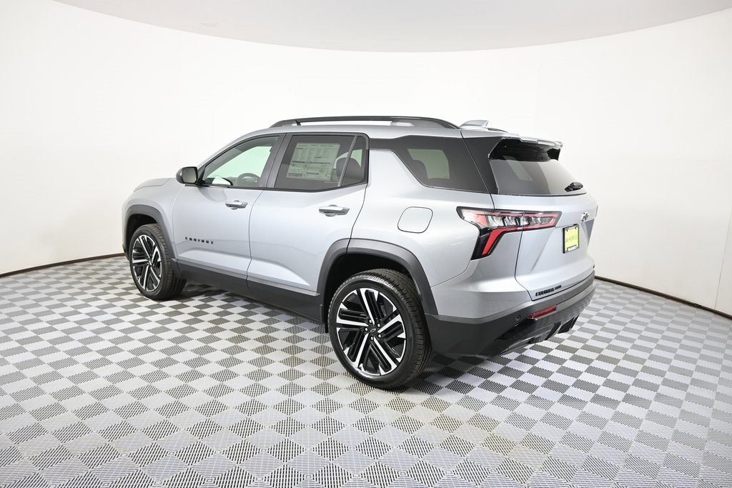 2026 Chevrolet Equinox RS photo 2