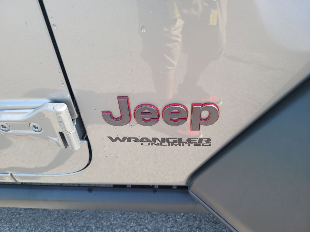 2018 Jeep Wrangler Unlimited Rubicon photo 25