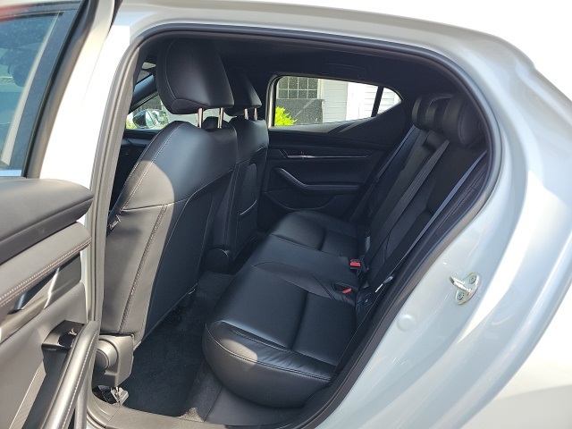 2025 Mazda Mazda3 Hatchback 2.5 Select Sport photo 12