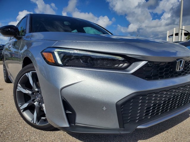2025 Honda Civic Hybrid Sport Touring photo 2