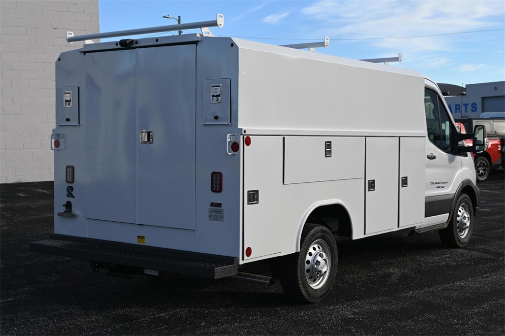 2024 Ford Transit Chassis Cutaway photo 6