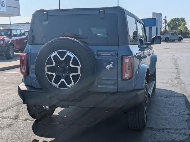 2025 Ford Bronco Outer Banks photo 35