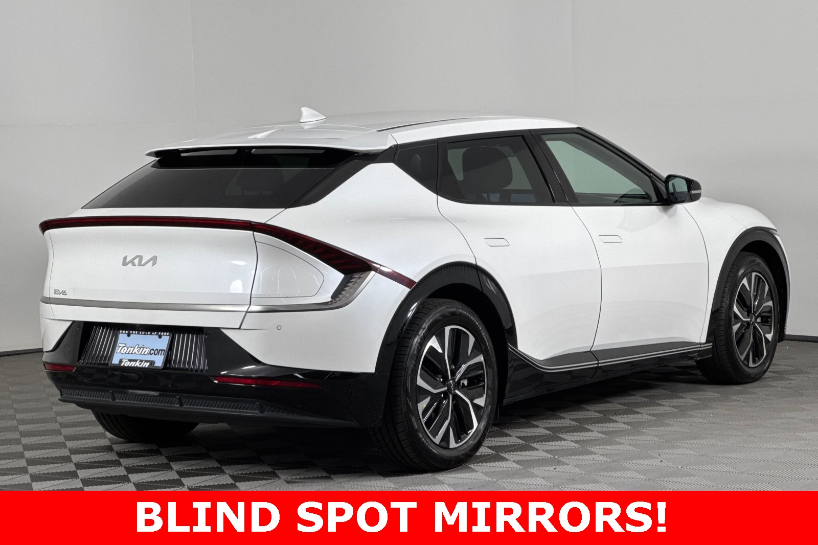 2024 Kia EV6 Wind photo 4