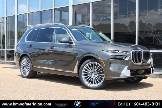 2026 BMW X7 40i's photo