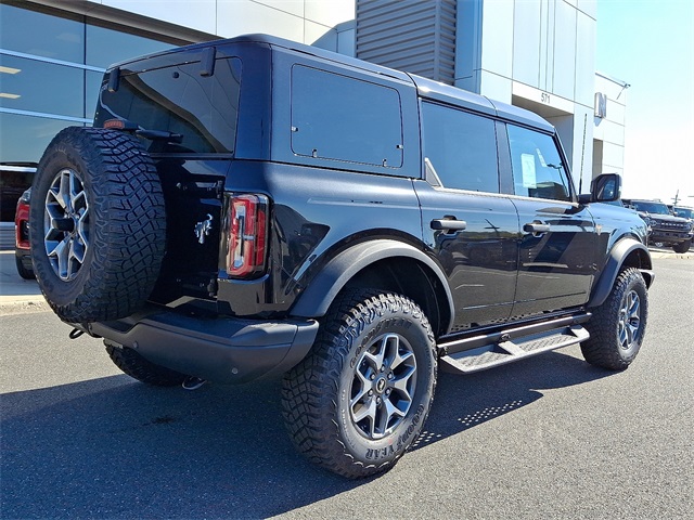 2025 Ford Bronco Badlands photo 4
