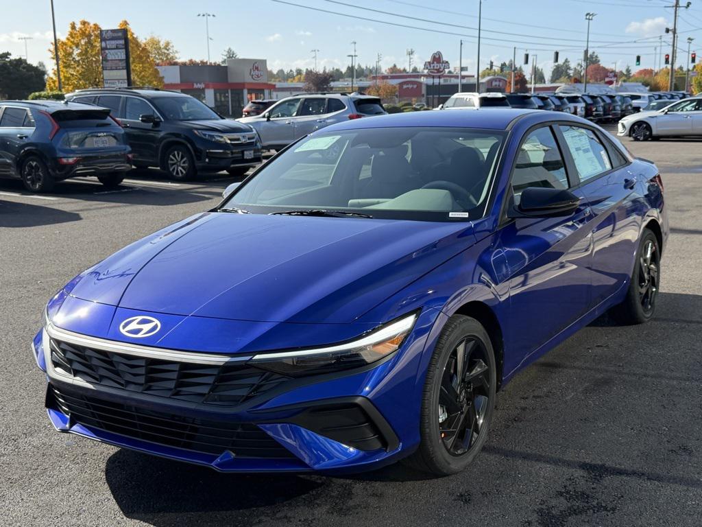 2026 Hyundai Elantra Hybrid SEL Sport photo 4