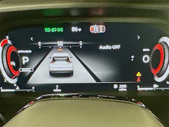 2026 Nissan Rogue Platinum photo 2