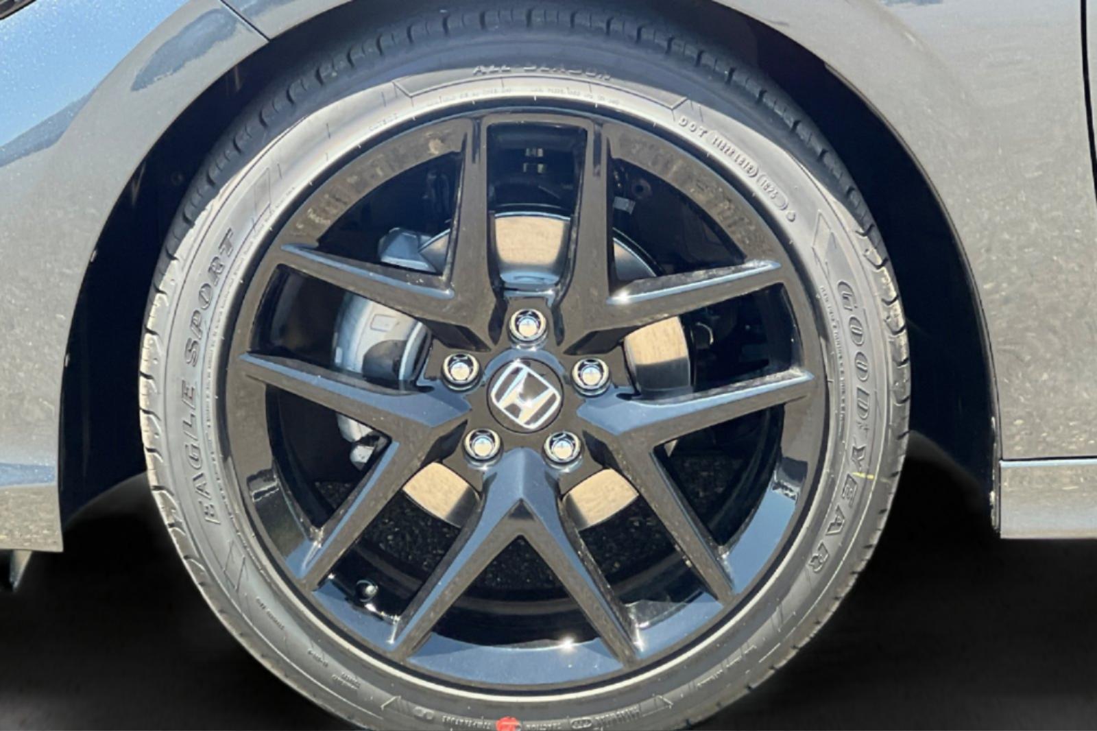 2026 Honda Civic Sport photo 29