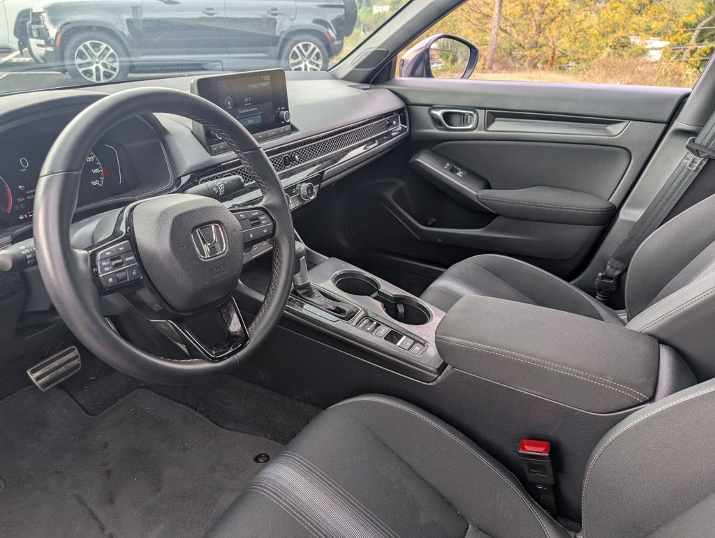 2025 Honda Civic Sport photo 8