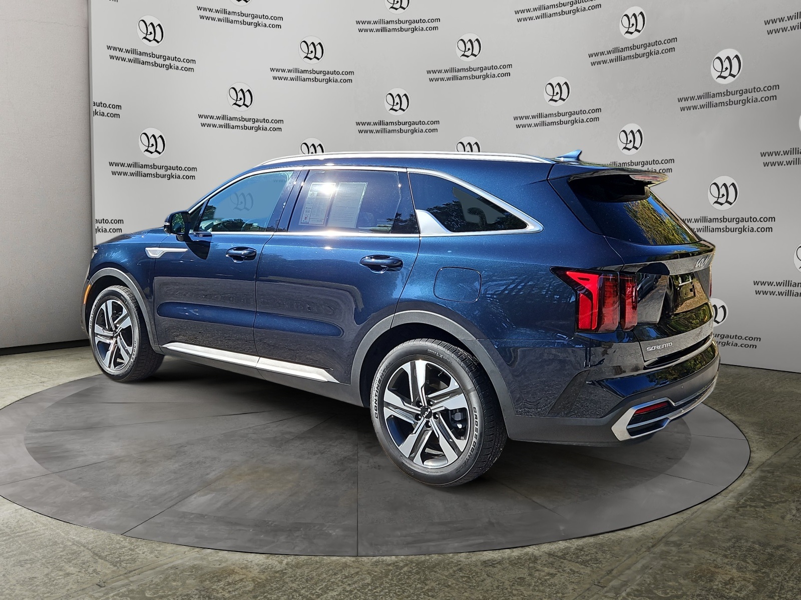 2023 Kia Sorento Hybrid EX photo 3