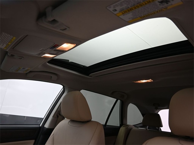 2017 SUBARU OUTBACK - Image 20