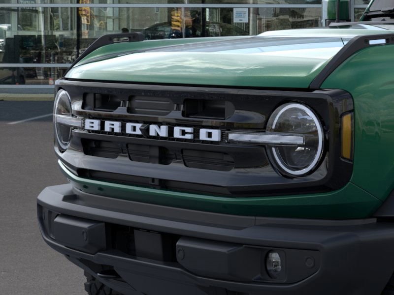 2025 Ford Bronco Outer Banks photo 17