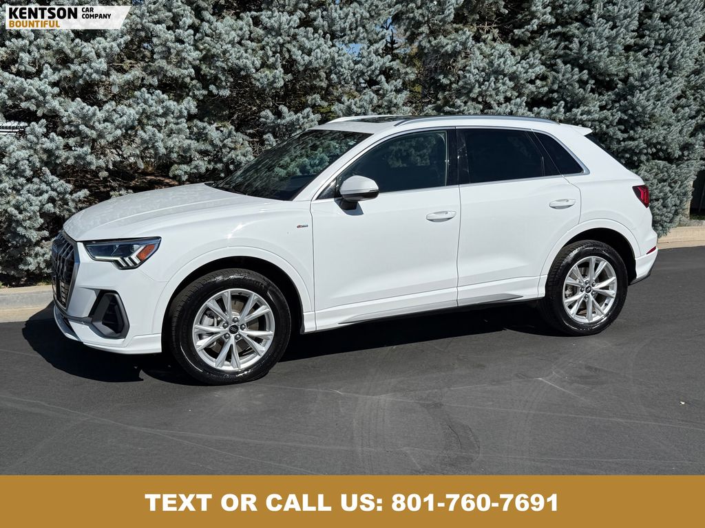 2025 Audi Q3 S Line Premium's photo