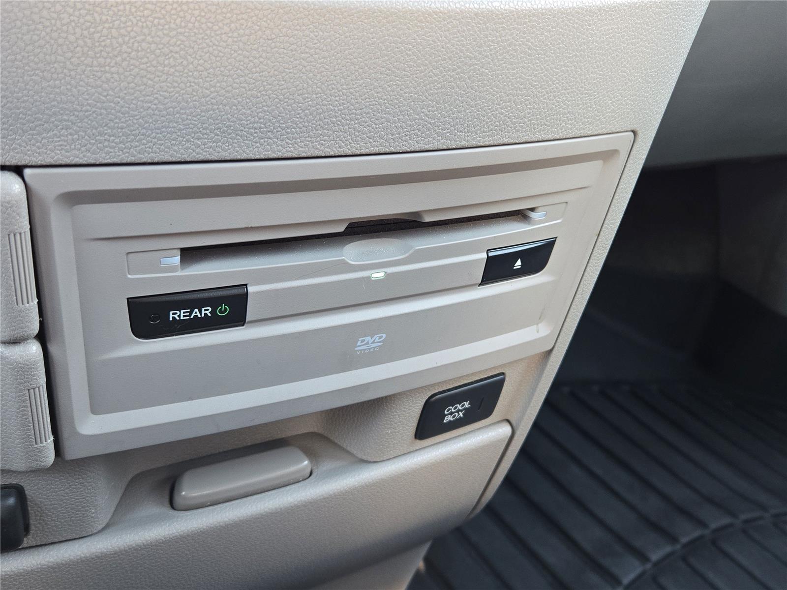 2015 Honda Odyssey EX-L photo 9