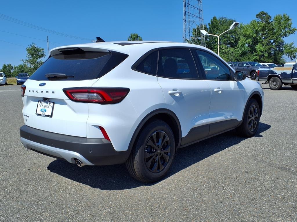 2025 Ford Escape Active photo 18