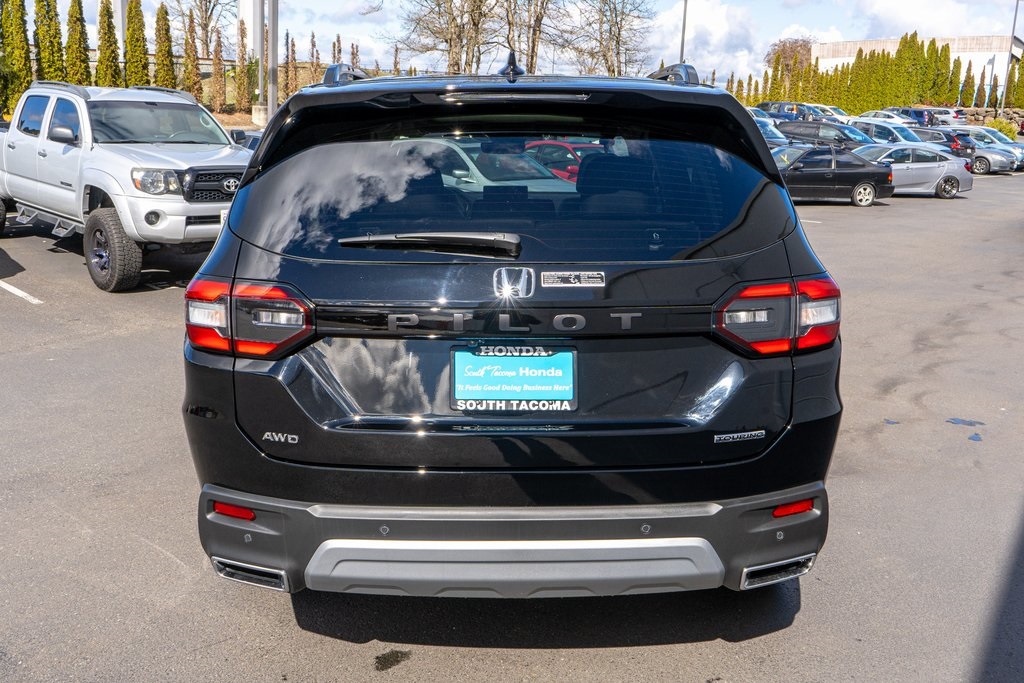 2025 Honda Pilot Touring photo 7