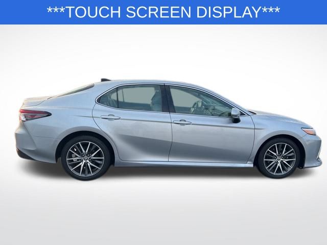 2023 Toyota Camry XLE photo 6