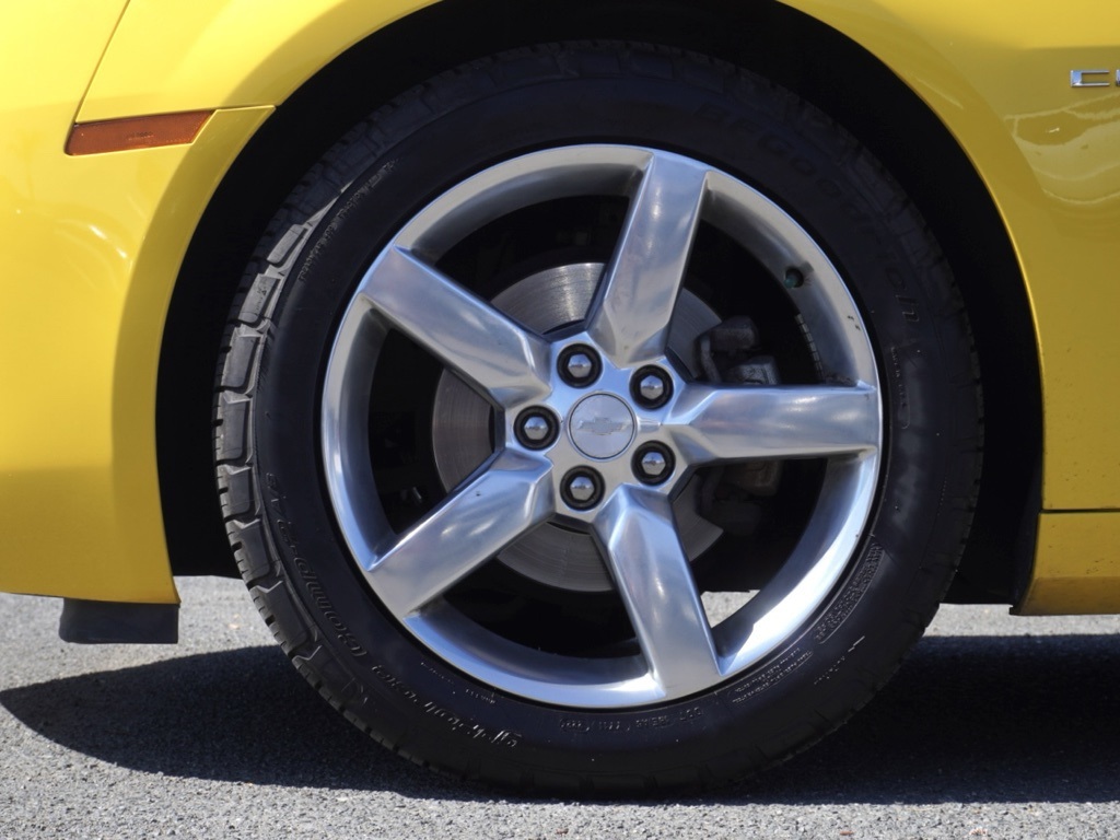 2010 Chevrolet Camaro photo 9
