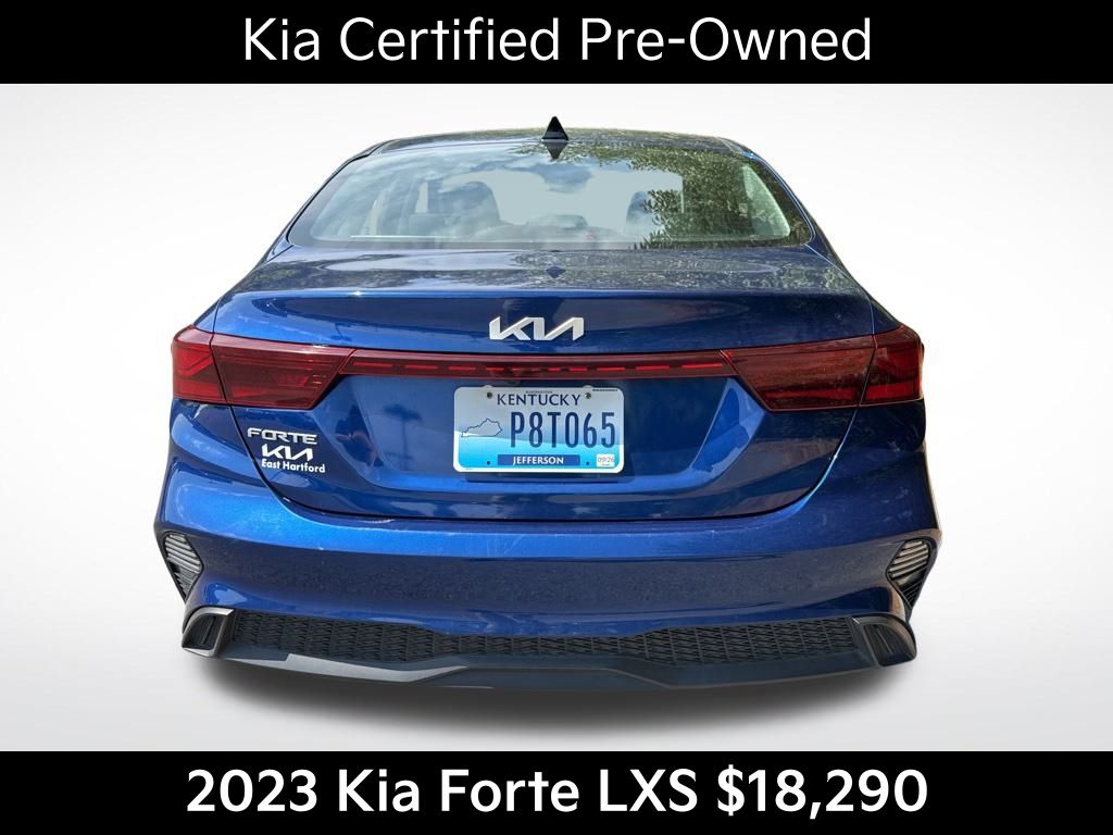 2023 Kia Forte LXS photo 4