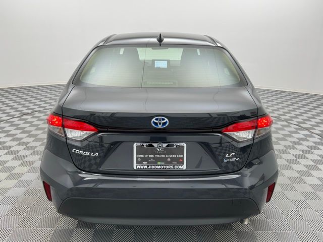 2025 Toyota Corolla Hybrid LE photo 4